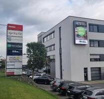 Landshuts zentrale Videofläche - ideal für Produkte, Aktionen und Kampagnen - Ergolding