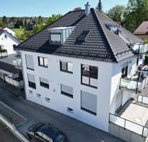 Helle 2-Zimmer Wohnung mit Balkon im Dachgeschoss in Bad Abbach