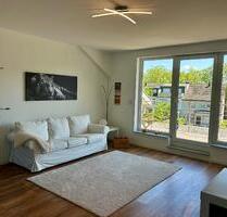 2 Zimmerwohnung warm Pauschalmiete 68 m² Wohnfläche- komplett möbliert ,mit Balkon in Bonn-Friesdorf