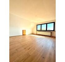 Moderne, helle 3-Zimmer-Wohnung mit 115 m² - frisch renoviert - Remscheid Lüttringhausen