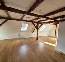 Wohnung 72qm Top. Gerolfingen. - 600,00 EUR Kaltmiete, in Gerolfingen (PLZ: 91726)