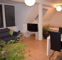Möblierte 2-Raum-DG-Wohnung am See – Warmmiete inkl. Strom - Markkleeberg