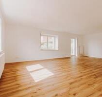 3-Zimmer-Wohnung mit Garage (114 Quadratmeter) - Schwandorf