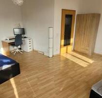 helle 1-Zimmer Wohnung mitten im Zentrum - Chemnitz