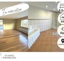 *Gemütliche 2,5 Zi Etagenwhg in Lauenstein mit großer Dachterrasse zur Miete* - Salzhemmendorf