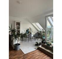 **TOP** 3-Raumwohnung Dachgeschosswohnung Wohnung Eisvogelstraße - Magdeburg Diesdorf