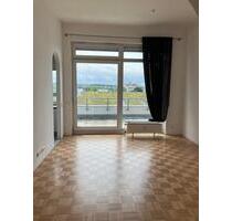 3 Zimmer Wohnung mit Dachterrasse - Bietigheim-Bissingen