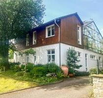 Ökologisches Einfamilienhaus mit Einliegerwohnung in Toplage - Bergisch Gladbach Paffrath