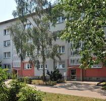 3-Zi-Whg. mit Tageslichtbad und Balkon - Merseburg