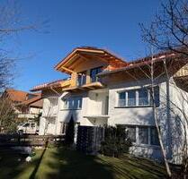 2 Zimmer DG WohnungNeubau - 1.430,00&nbsp;EUR Kaltmiete, ca.&nbsp; 71,00&nbsp;m&sup2; in Lenggries (PLZ: 83661)