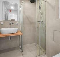 Exklusive kernsanierte 3 Zimmer DG-Wohnung in der Neustadt - Bremen