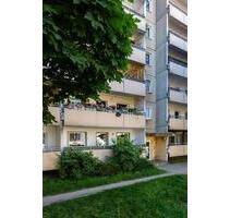 Aktuelle Renovierung einer schönen 3-Zimmer-Wohnung mit Balkon! - Dresden Cotta