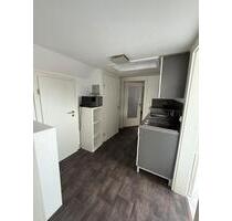 2 Zimmer-Wohnung an Referendar:in | Student:in - Hof Neuhof