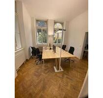 Arbeitsplatz in ruhigem Büro Altbauvilla in Saggen Innsbruck - All-in-Miete - Frankfurt am Main Mitte-Nord