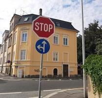 Sonnige Altbauwohnung mit Kachelöfen in bevorzugter Wohnlage! - Zittau