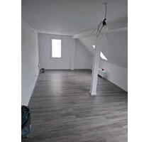 Kersaniertes 3 Zimmer DG Wohnung in Gernsheim