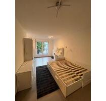 Möblierte Wohnung mit EBK! - 960,00 EUR Kaltmiete, ca.  33,00 m² in München (PLZ: 81739) Ramersdorf-Perlach