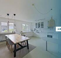 Modernisierte 6-Zimmer-Maisonettewohnung mit großem Balkon, Terrasse, EBK und viel Platz für eine Familie - Salgen