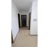 2,5 Zimmer Wohnung - 800,00 EUR Kaltmiete, in Adelsdorf (PLZ: 91325)