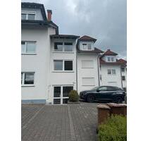3-Zimmer Erdgeschosswohn. mit Sonnenterrasse und Tageslichtbad - Kaiserslautern Einsiedlerhof