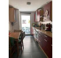 WG Zimmer zur Untermiete - 380,00 EUR Kaltmiete, ca.  16,00 m² in Würzburg (PLZ: 97072) Sanderau