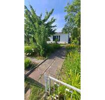 Schöner Garten - 2.000,00 EUR Kaltmiete, ca.  0,00 m² in Rostock (PLZ: 18119) Hohe Düne