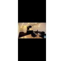Traumhafte 1,5 Zimmer Wohnung - 1.100,00 EUR Kaltmiete, ca.  55,00 m² in Mühldorf am Inn (PLZ: 84453)