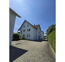 Moderne 2,5-Zimmer-Wohnung mit Balkon - Dornstadt