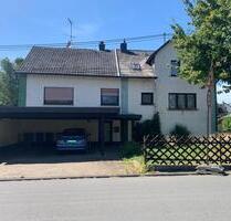 Großzügiges Einfamilienhaus mit Garten und Teich Nahe Autobahn A3 - Urbach