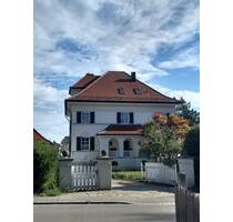 Ansprechende, individuelle 2,5-Zi.-Wohnung in alter Stadtvilla - Mindelheim