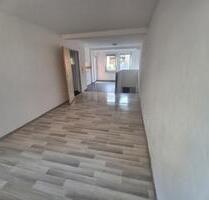 +++Moderne Maisonette mit 4 Zimmer, Terrasse und Garage im Herzen der Stadt – sofort verfügbar+++ - Pirmasens