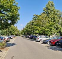 Erdgeschoß, frisch renovierte 3-RW - Neukieritzsch