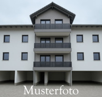 Erstbezug: Moderne 2,5-Zi.-Wohnung mit Balkon - Pfeffenhausen