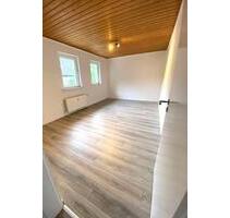 Renovierte Große 3 Zimmer Wohnung,mit GartenKeller, Häuslingen - Rethem (Aller)