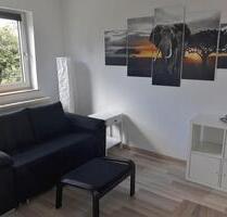 KOMPLETT MÖBLIERTES APPARTEMENT FÜR PENDLER, MODERNISIERT - Troisdorf