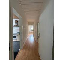 Zentrale 3-Zi-Wohnung 62qm Tageslichtbad Gartennutzung Keller - Altena