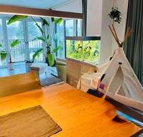 Großzügige 4 Zimmer Wohnung mit EBK, Balkon in Frankfurt Seckbach - Frankfurt am Main Bergen-Enkheim