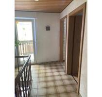Zweifamilienhaus - 1.400,00 EUR Kaltmiete, ca.  160,00 m² in Bechtolsheim (PLZ: 55234)