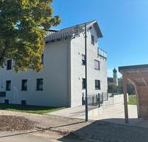 2-Zimmer-Dachgeschosswohnung 68qm Ascha ab 1.12.2025