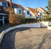 Meerbusch-Büderich: sanierte Souterrain-Wohnung in bester Lage