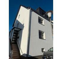 Moderne DG Wohnung in Kassel Waldau zu vermieten