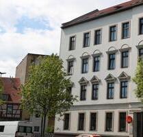 Zweiraumwohnung WG geeignet - 439,00 EUR Kaltmiete, ca.  61,00 m² in Halle (Saale) (PLZ: 06108)