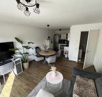 Moderne 2-Zimmer-Wohnung mit gehobener Ausstattung &großem Balkon - Schwandorf