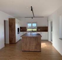 Mietwohnung - 1.865,00 EUR Kaltmiete, ca.  125,00 m² in Mainhausen (PLZ: 63533)