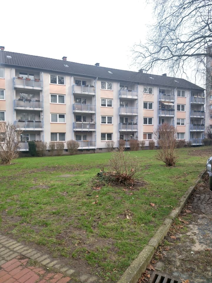 ETW mit Balkon in Essen-Holsterhausen von Privat zu verkaufen