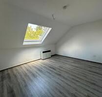 Ein Zimmer mit Gemeinschaftsbad wartet auf dich! - Hannover Herrenhausen-Stöcken