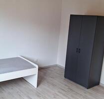WG Zimmern - 400,00 EUR Kaltmiete, in Moosburg an der Isar (PLZ: 85368)