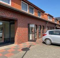 TOP LAGE IN WIEFELSTEDE, 2 Ladenlokale mit großem Schaufenster zu vermieten - Varel
