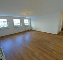 großzügige Citywohnung, 2 Zi KB, 94 qm, kpl. saniert - Hannover