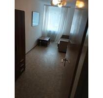 möbliertes Zimmer 13m2 - 400,00 EUR Kaltmiete, in Karlsruhe (PLZ: 76227) Durlach